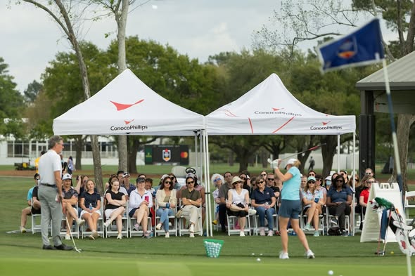 ConocoPhillips Partners with Astros Golf Foundation for Women's Golf Clinic