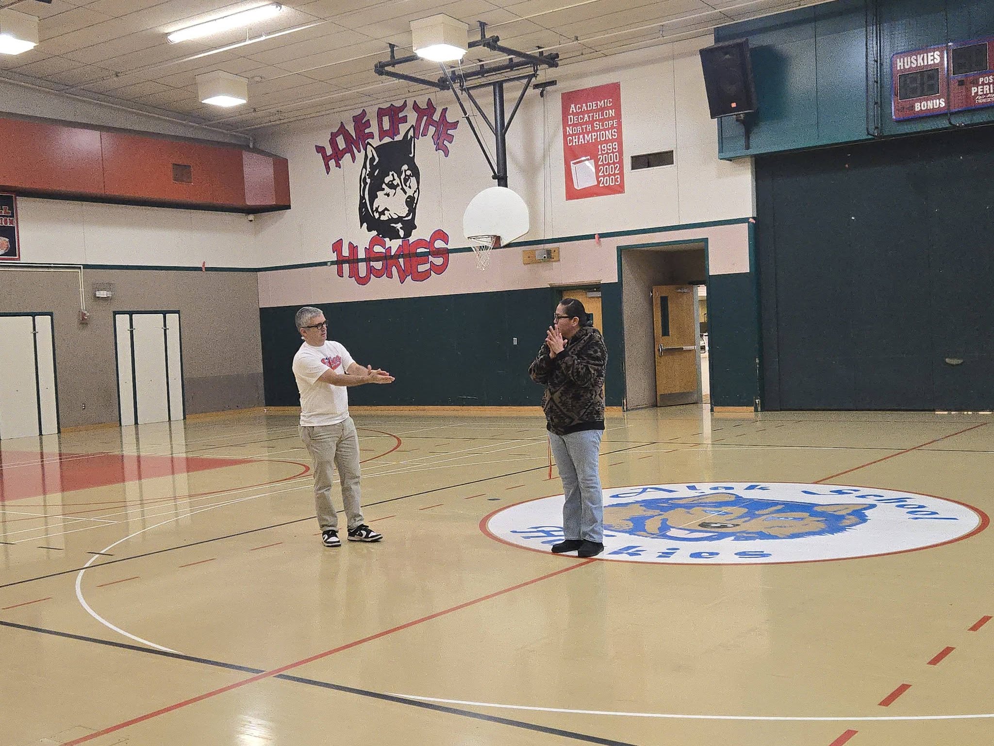 Alak School Recognizes Cross Country Team (2/4)