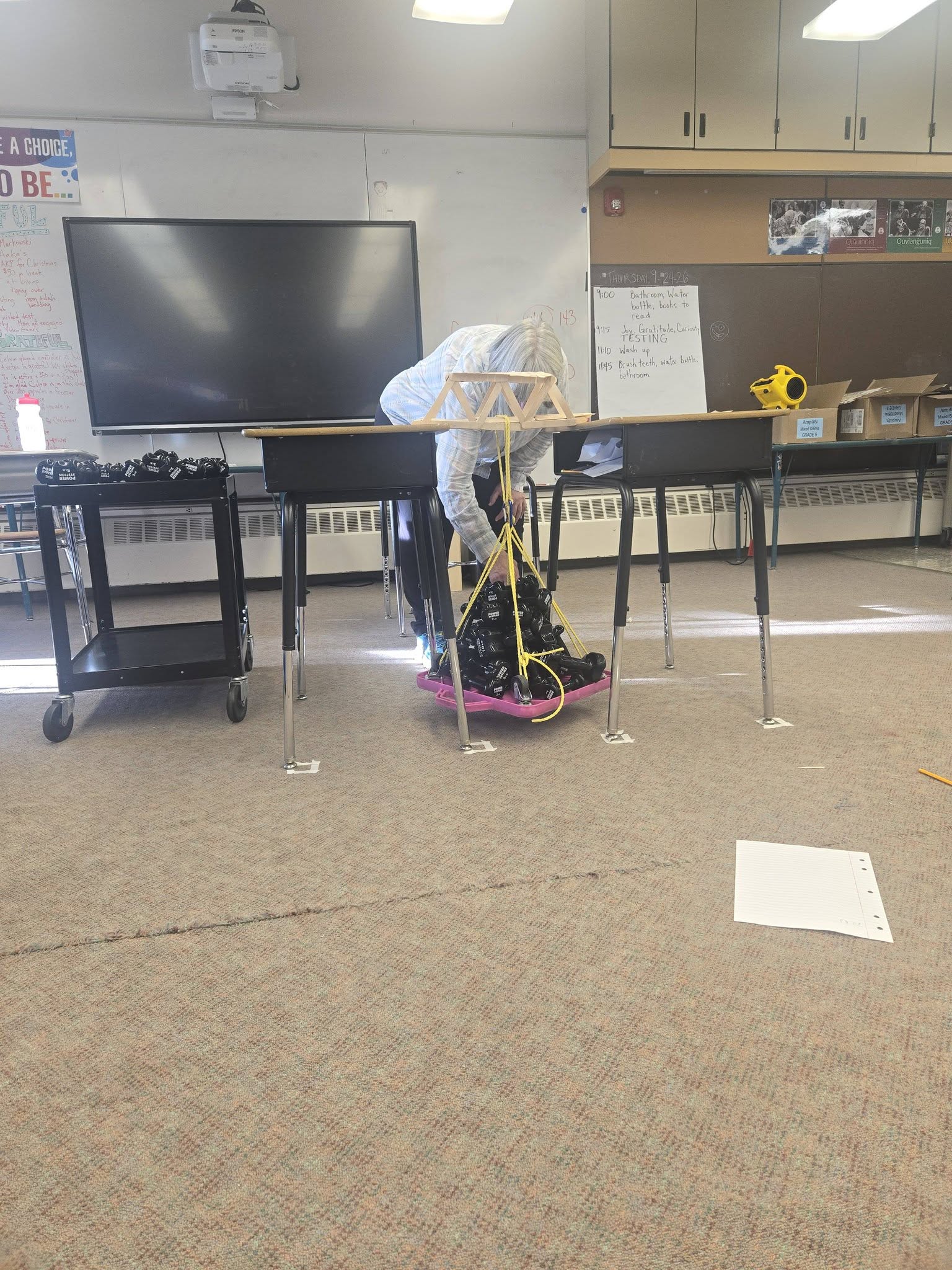 Our fifth graders put on their engineering hats and built bridges! (2/5)