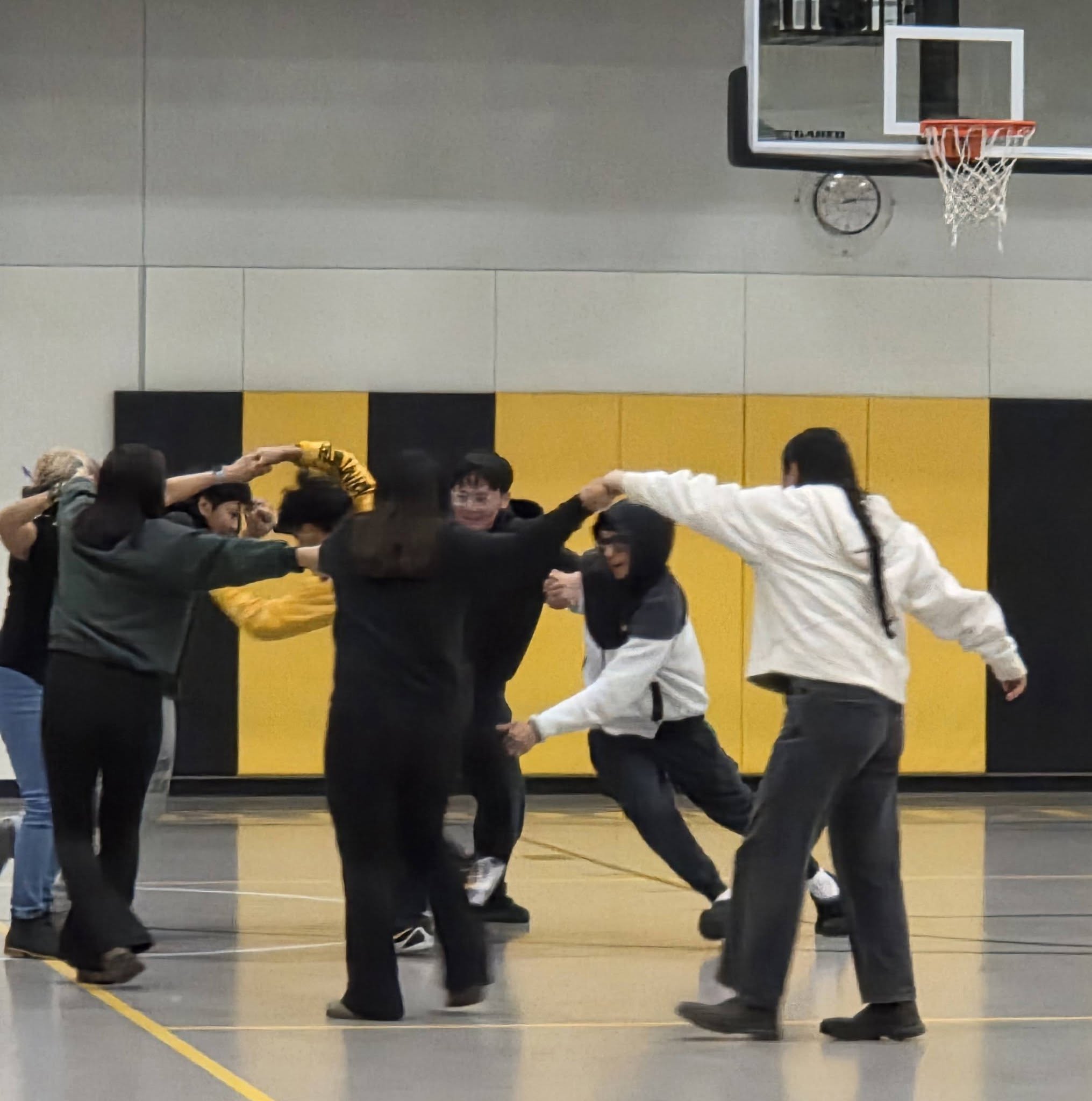 Coach Daisy put on an amazing pep rally for the Tikigaq Cross-Country team as they head… (5/5)