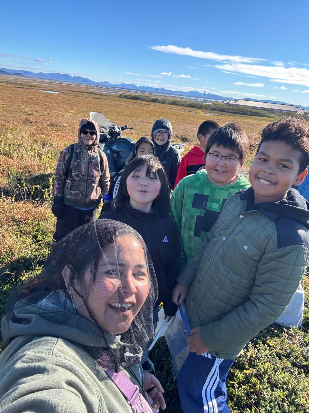 4th Graders Learn Math Through Blackberry Picking (1/5)